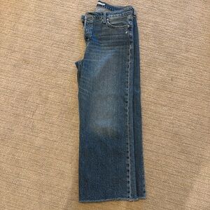 Hudson Rosie wilder wide leg frayed hem jeans sz 31 worn less than 5 times.